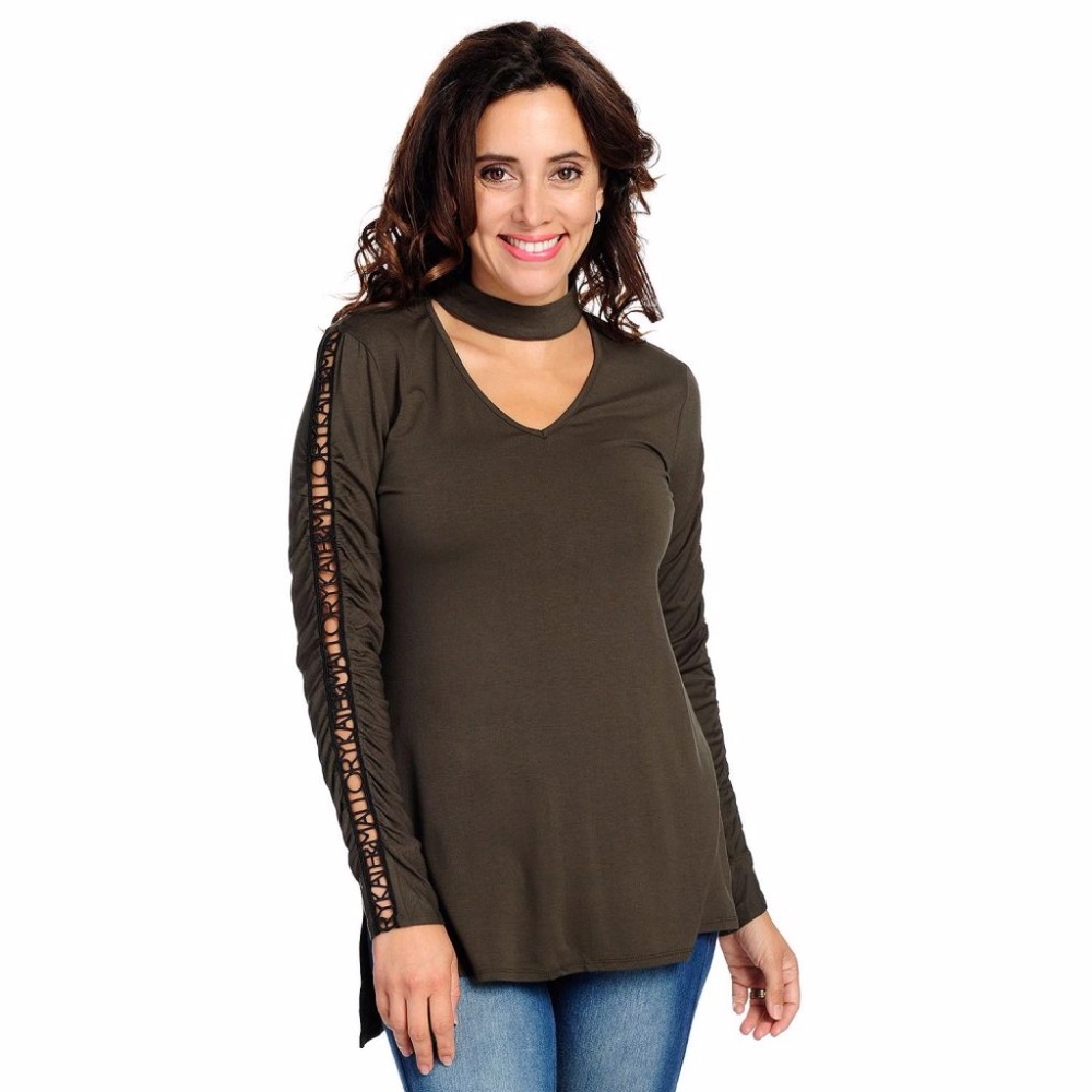 ✨3 for $30✨Olive Stretchy Shirt Logo Sleeves